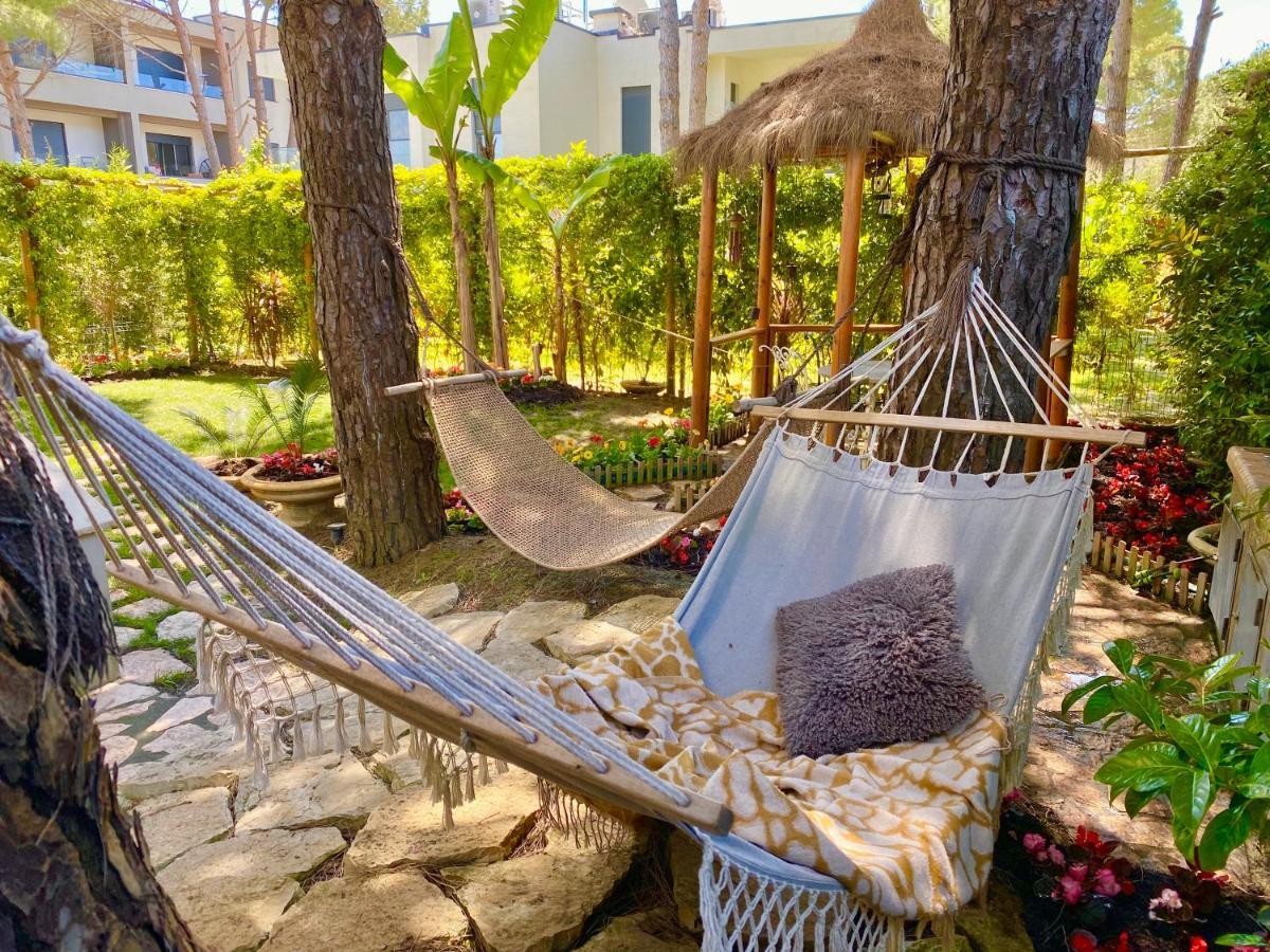 Beach Garden Paradise Дуррес Экстерьер фото